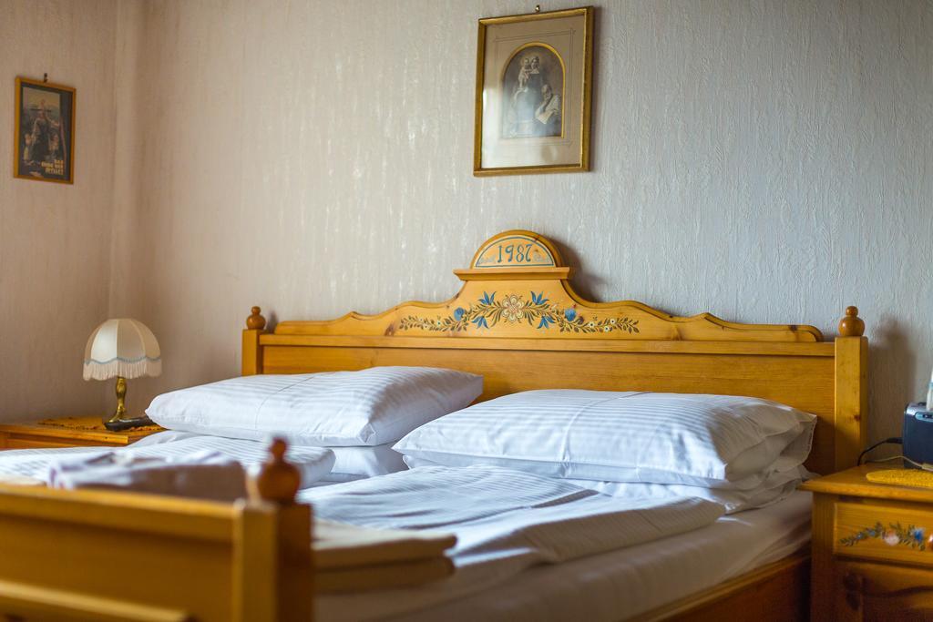 Gasthof Pension St. Wolfgang Кирхберг-ам-Вексель Экстерьер фото